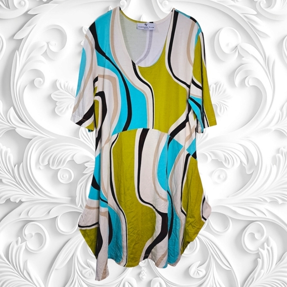 Ferdinand Flack Oddly Shaped Dress With Bright Print - Picture 4 of 6